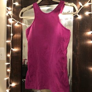 Lululemon magenta tank